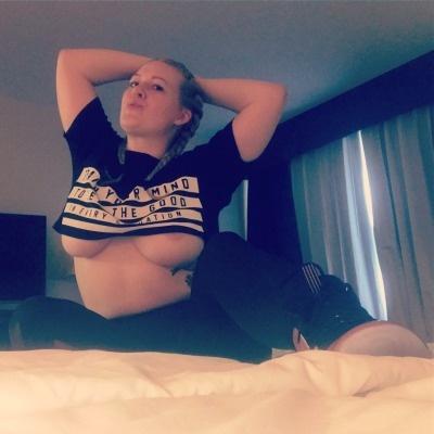 Profile photo for Lindsey